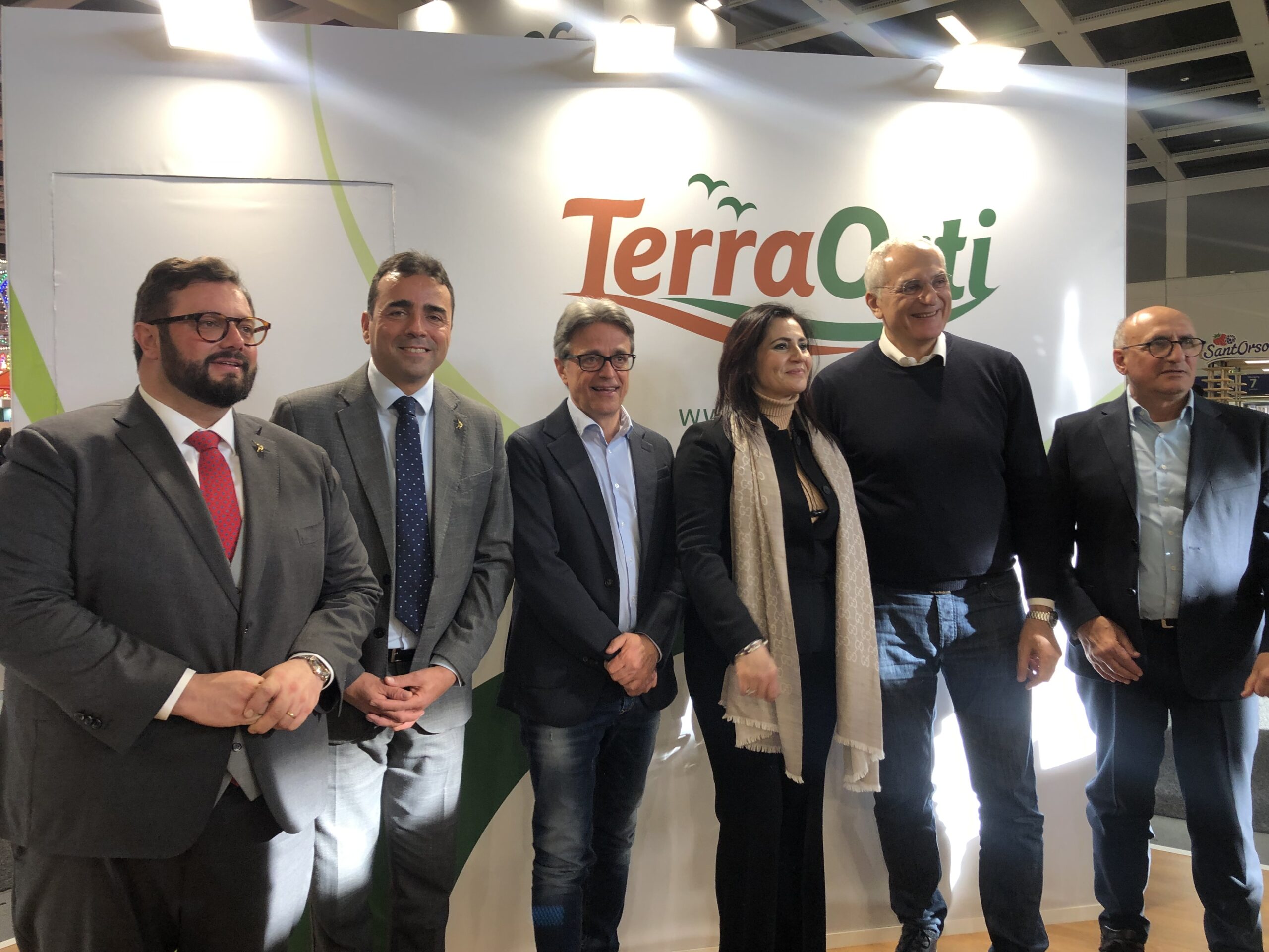 Istituzione italiane e Terra Orti: proficuo incontro a Berlino nella fiera  mondiale dell'ortofrutta - Italian Food News