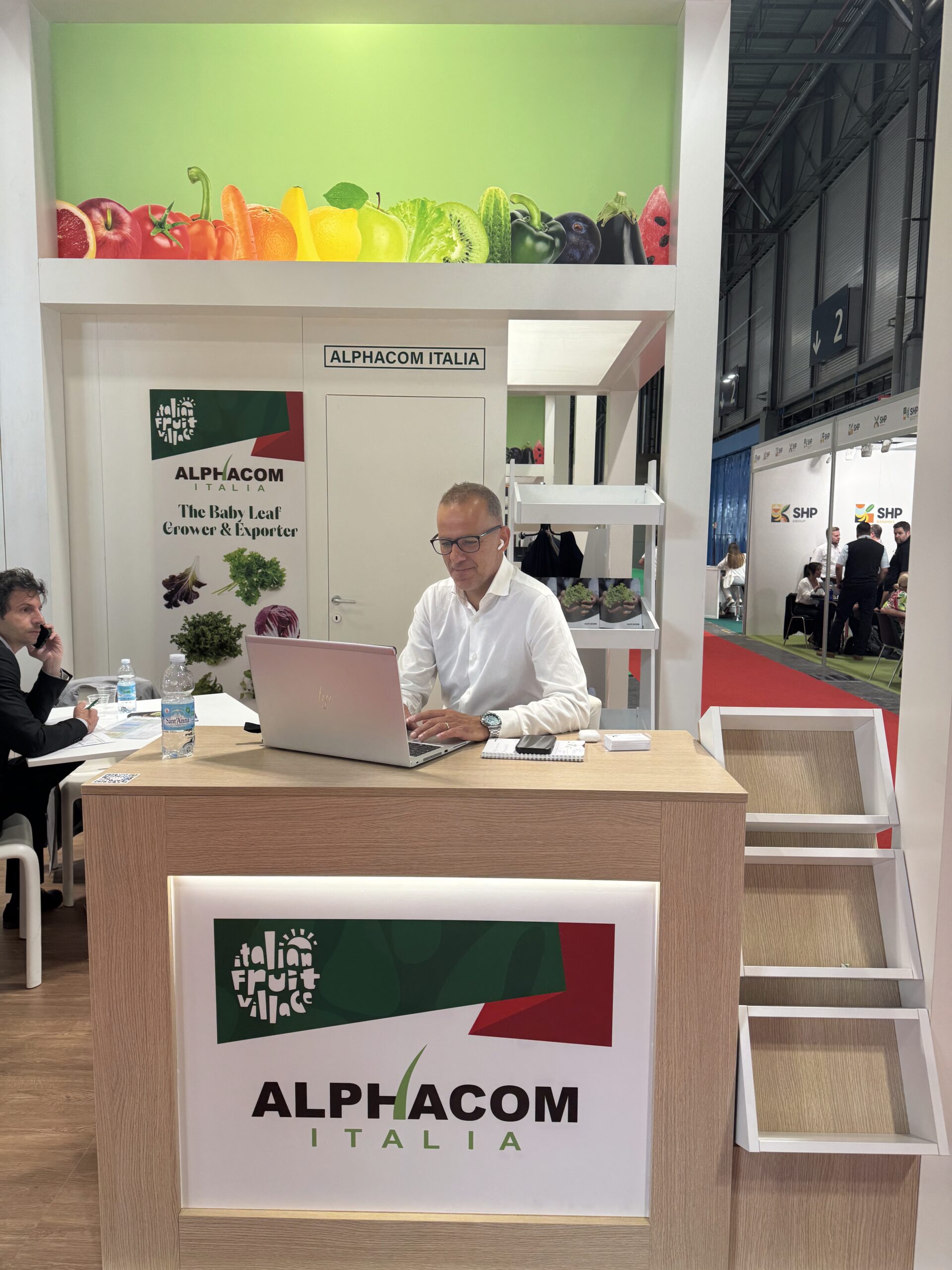 Alphacom Italia porta l’eccellenza delle insalate italiane alla Fruit ...